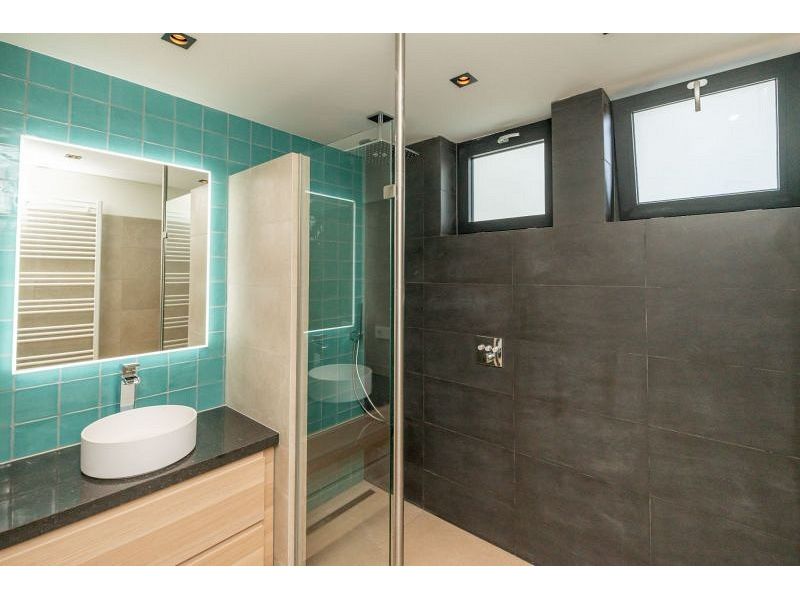 Renesse, Horizon 29 - Image 13