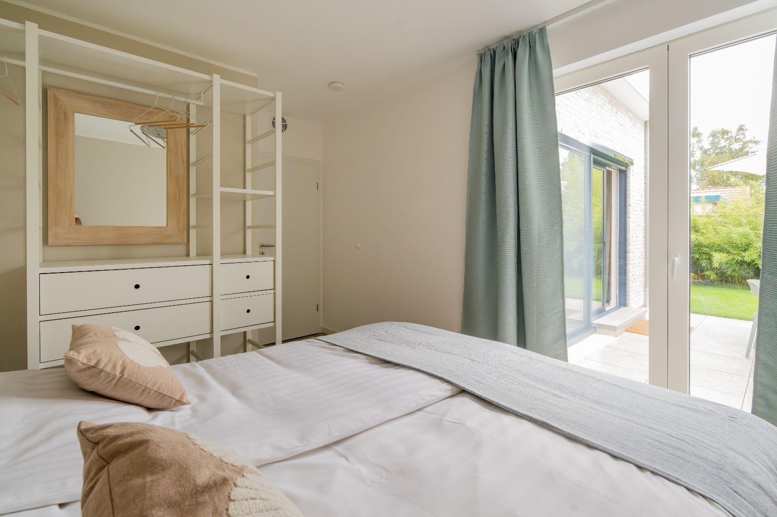 Renesse, Horizon 46 - Image 14